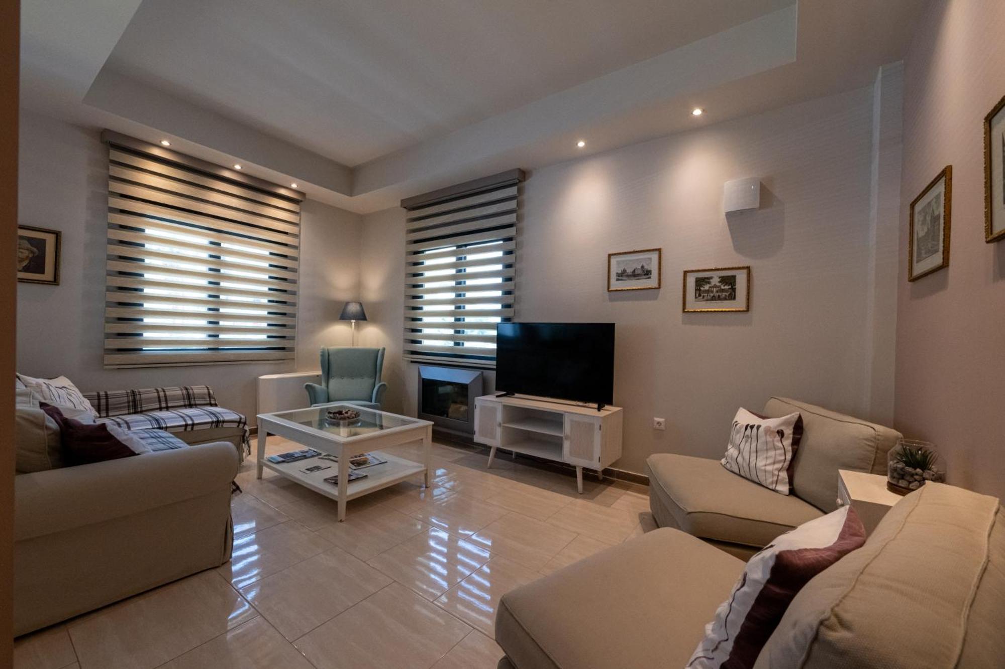 Thalias Quarters - Kalamata Mediterranean Villas Экстерьер фото